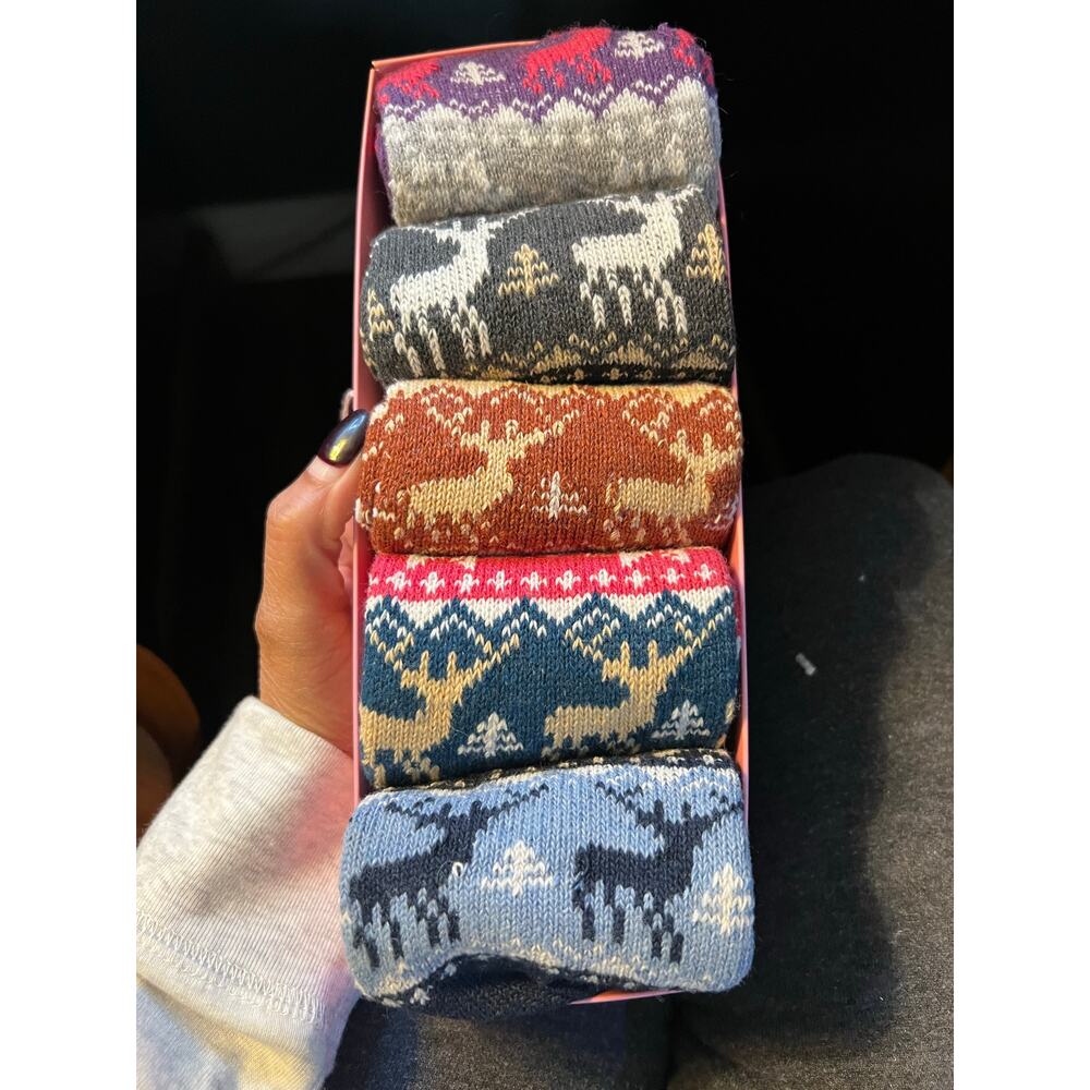 Box of new warm winter decoritive socks deer